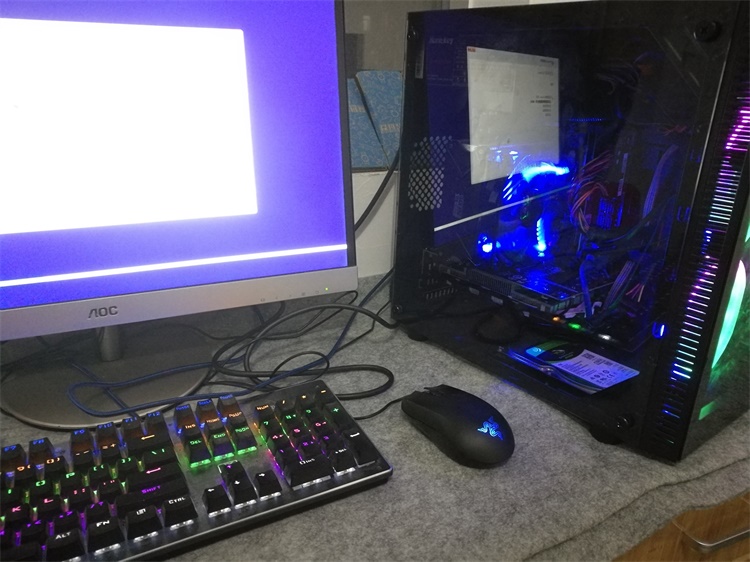 慕然回首，硬件都在降价，装机时刻到来？5678元整机，好顺溜！