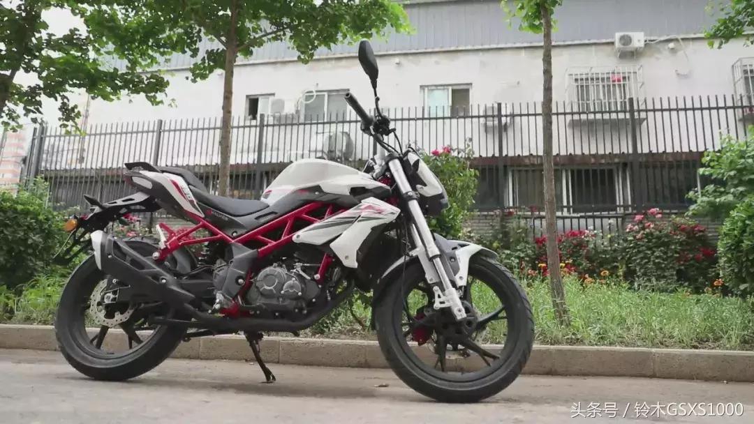 贝纳利150街车怎么样,贝纳利150街车