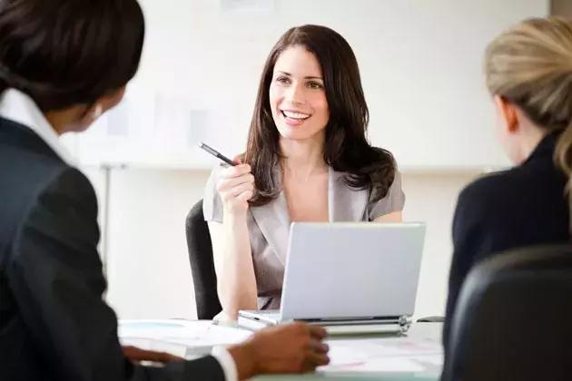 面试时问理想工资是多少怎么回答,面试后hr问你要工资流水说明什么