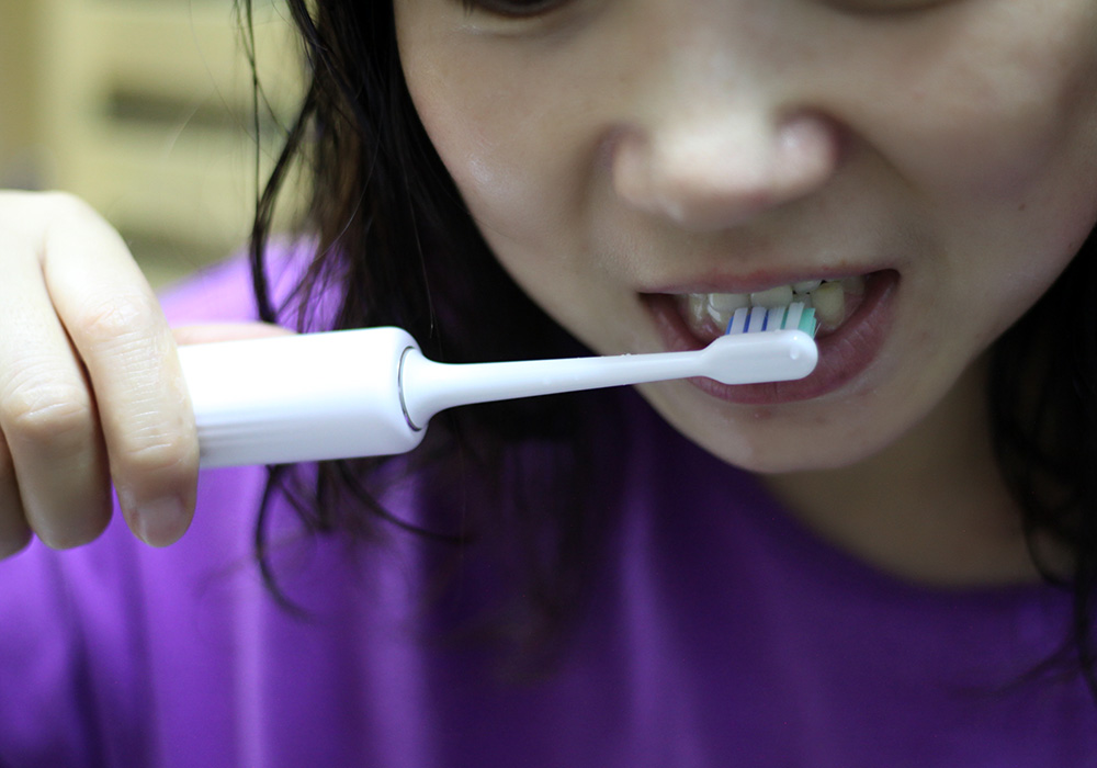 小米电动牙刷t300与t500性价比,超人电动牙刷rt710和小米t300