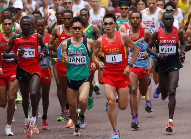 普通跑者跑马怎么计算成绩,有一定基础跑者怎么训练跑马