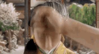 美容院卖东西,美容院买的产品