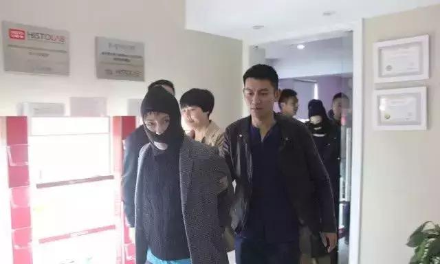 美容院卖东西,美容院买的产品