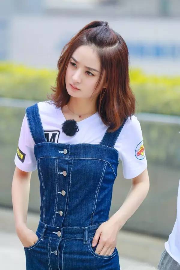 女明星都爱的小众私服品牌,明星同款衣服平价牛仔外套