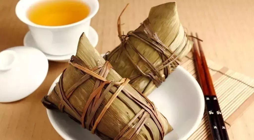 哈尔滨泼水成冰篝火晚会,篝火打跳泼水狂欢活动主题