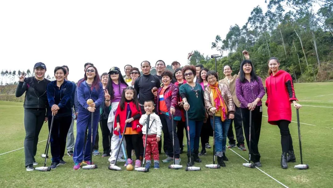 哈尔滨泼水成冰篝火晚会,篝火打跳泼水狂欢活动主题