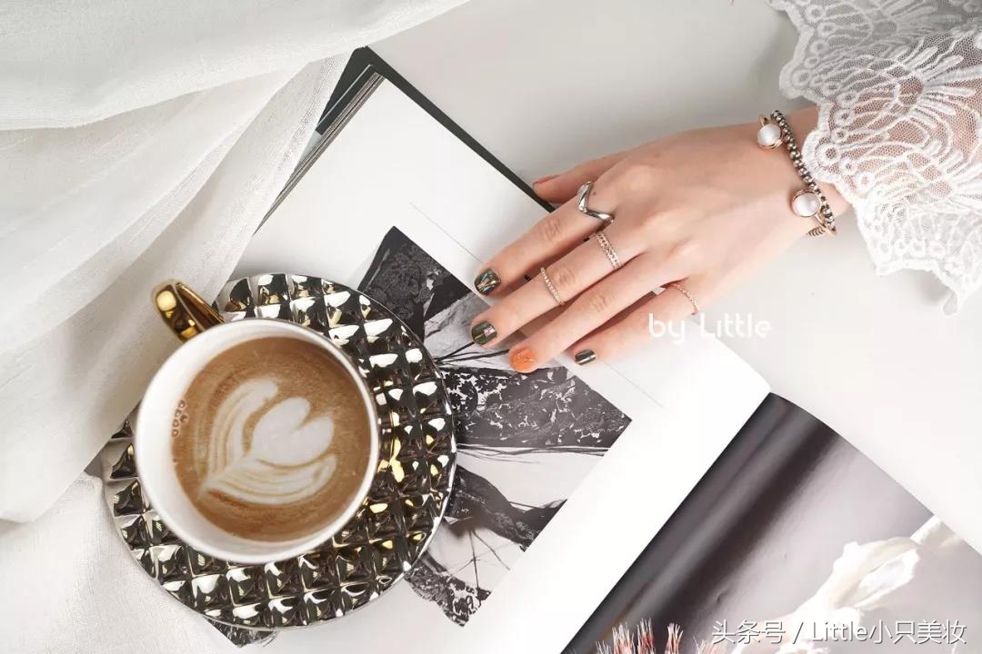 开了家美甲店结果指甲比谁都干净,美甲店如何把指甲做到持久度更长