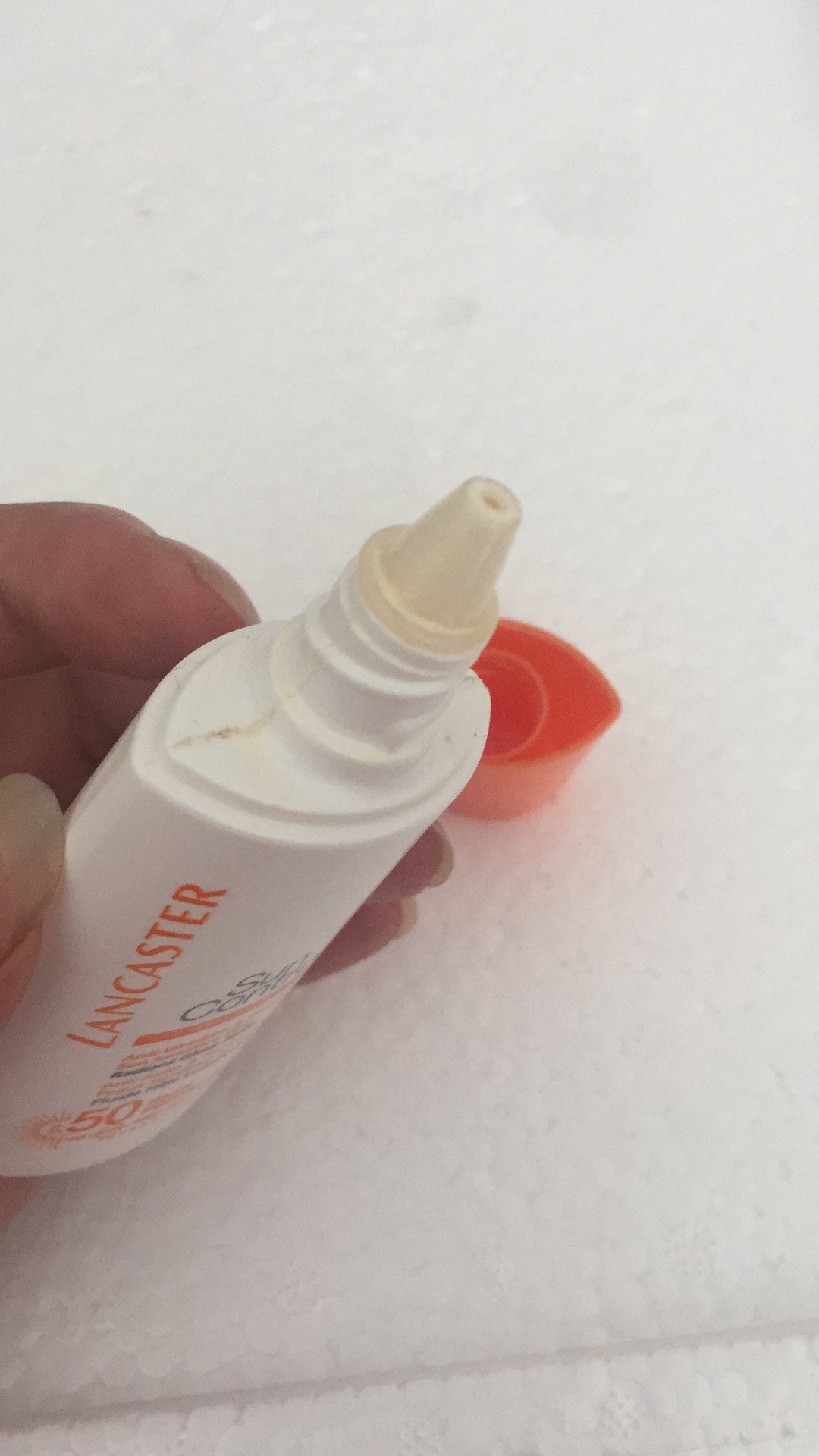 香蒲丽防晒适合干皮用吗,干皮爱流汗推荐平价防晒