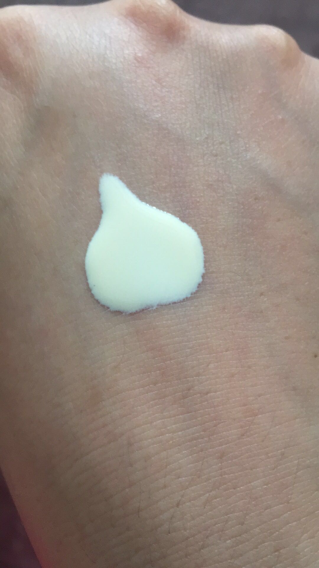 香蒲丽防晒适合干皮用吗,干皮爱流汗推荐平价防晒