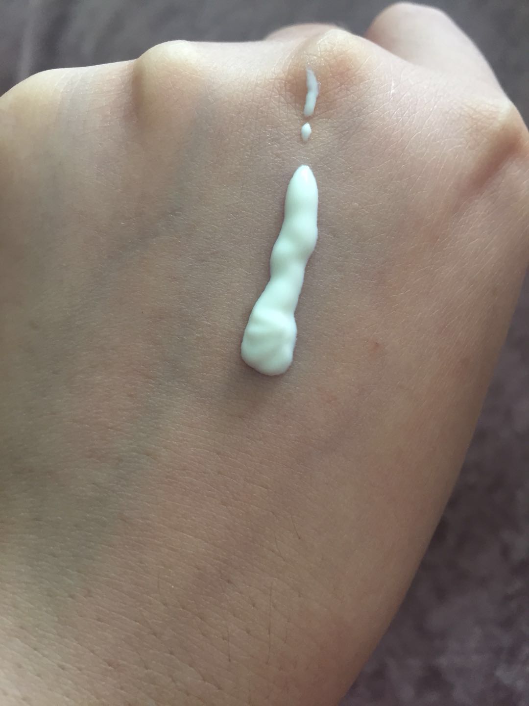 香蒲丽防晒适合干皮用吗,干皮爱流汗推荐平价防晒