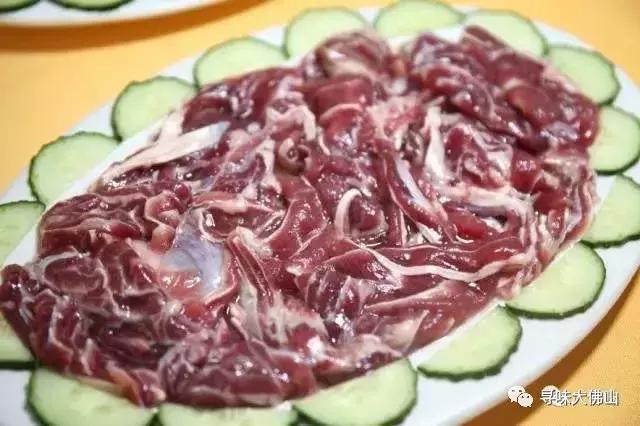 这间专注牛杂30年的老店华丽升级，吃完变甄子丹！