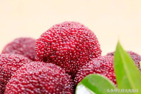 哪些水果里面的虫吃了后果很严重,这些水果里面都有虫你吃到过几次