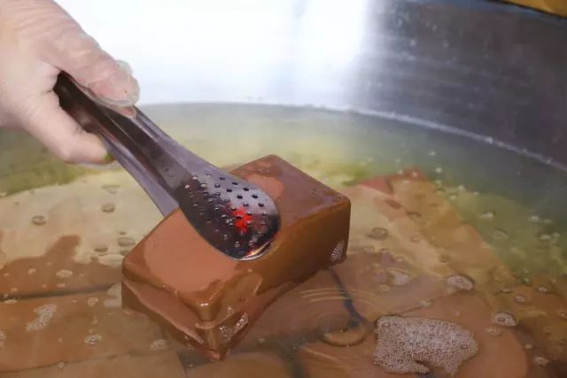 谭鸭血老火锅在四川的热度,惊艳中国的成都火锅谭鸭血老火锅