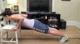 胸部越大越好吗,胸部很大但很软怎么练