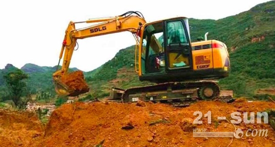 山东临工e680f挖掘机价格,国六山东临工e6275f挖掘机