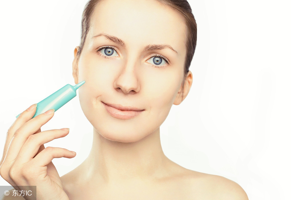 有眼纹老十岁抚平细纹三步搞定,眼纹贴抗皱去细纹不显老