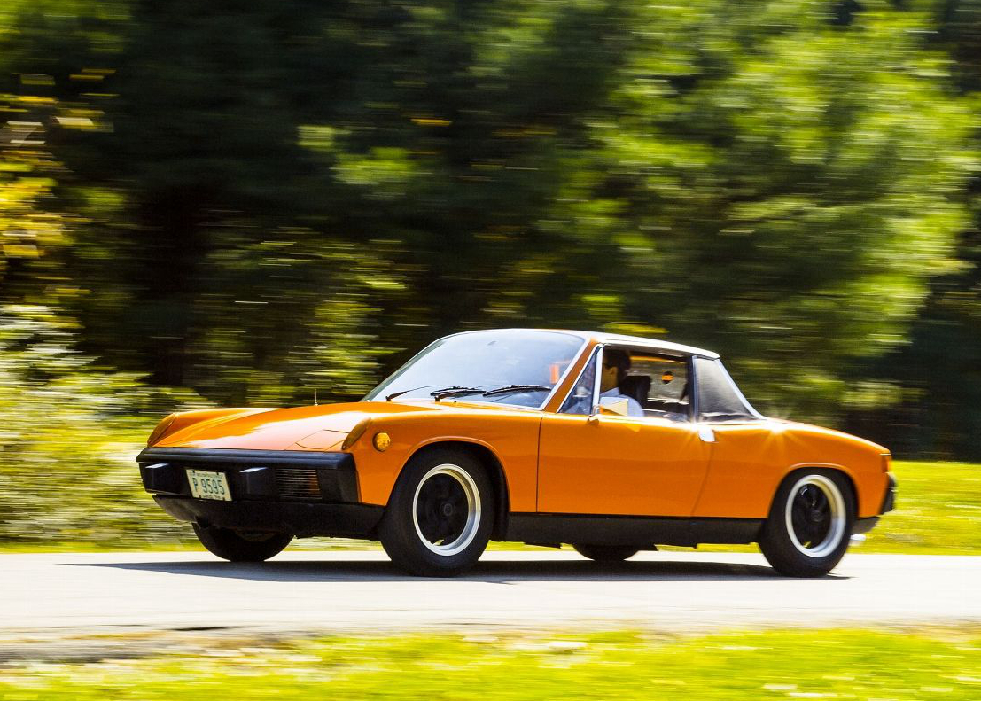 谁说跑车就得缸数多?这家传奇车厂历来就不这么干!