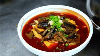 一家藏在郑州里的世外桃源，来这看世界杯没错！