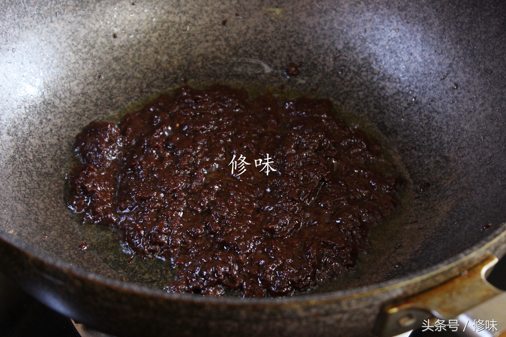 自制炸酱的储存方法,炸酱要是熬稀了怎么办