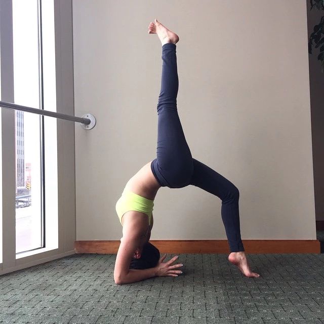 倒立好处有哪些,倒立怎么做重点在哪里