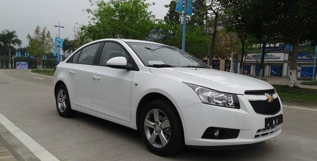 雪佛兰科鲁兹1.8自动挡二手车价格,雪佛兰科鲁兹二手车值得购买吗