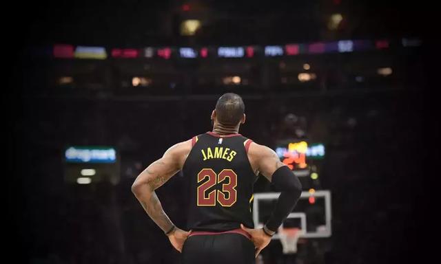 独一档还不死心，勇士欲招浓眉组5巨头，金州或组终极版死亡五小