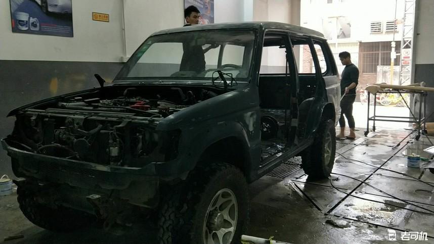 三菱越野最新款车型报价及图片,三菱硬派