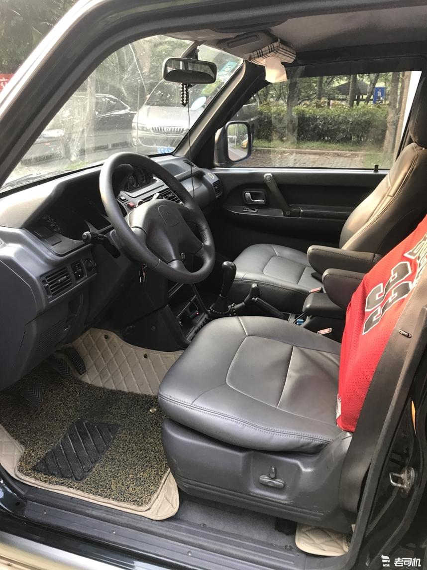 三菱越野最新款车型报价及图片,三菱硬派