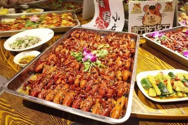 世界杯观赛狂欢夜,世界杯狂欢时刻