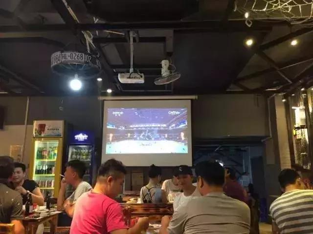 世界杯观赛狂欢夜,世界杯狂欢时刻