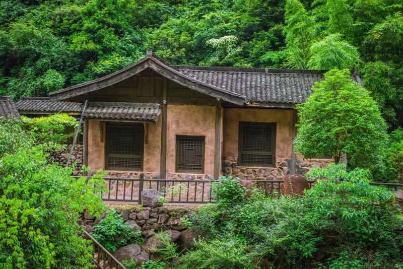 深山峡谷中的江西大觉山,江西大觉山风景优美