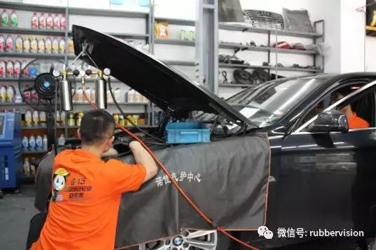 「聚焦安全周」德国马牌轮胎店刮起“绿色安全”风