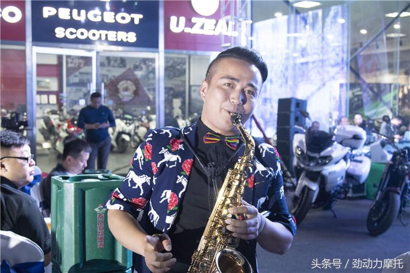 向前，御鉴不凡2018山东钱江贝纳利经销商年会盛大召开