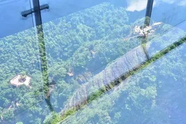 天桥峪景区网红玻璃桥,天桥沟玻璃桥一日游