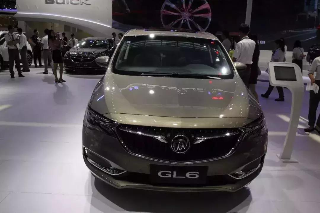 白色车漆比别的颜色车漆厚吗,车漆厚度越厚越好吗