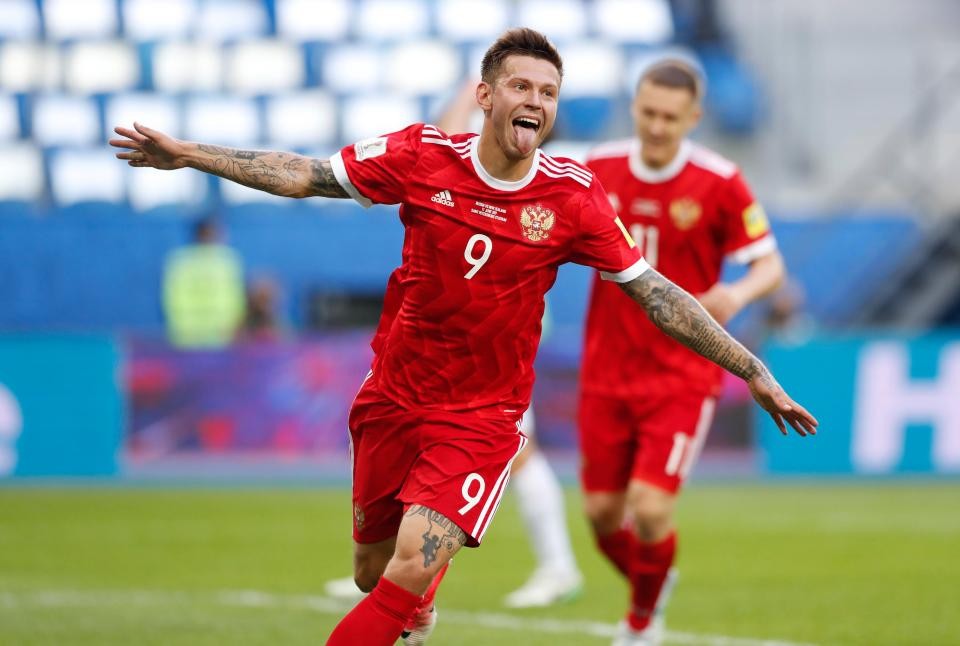 淇勭綏鏂笘鐣屾澂鐞冩槦鐪嬬悆,淇勭綏鏂笘鐣屾澂鐪嬬悆鏃堕棿