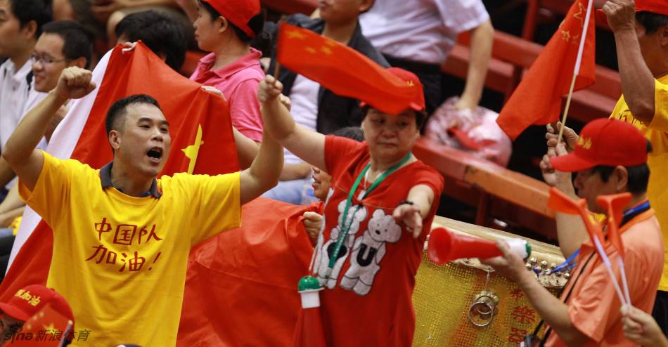 中国人为啥踢不好球,踢不好足球