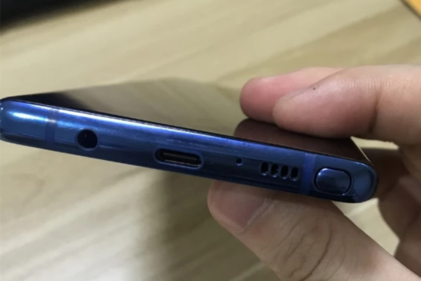 二手手机水很深,二手三星手机水深吗