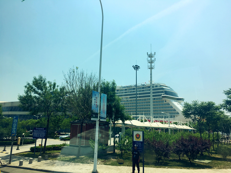 以邮轮开始的小说,以邮轮为题材的作品