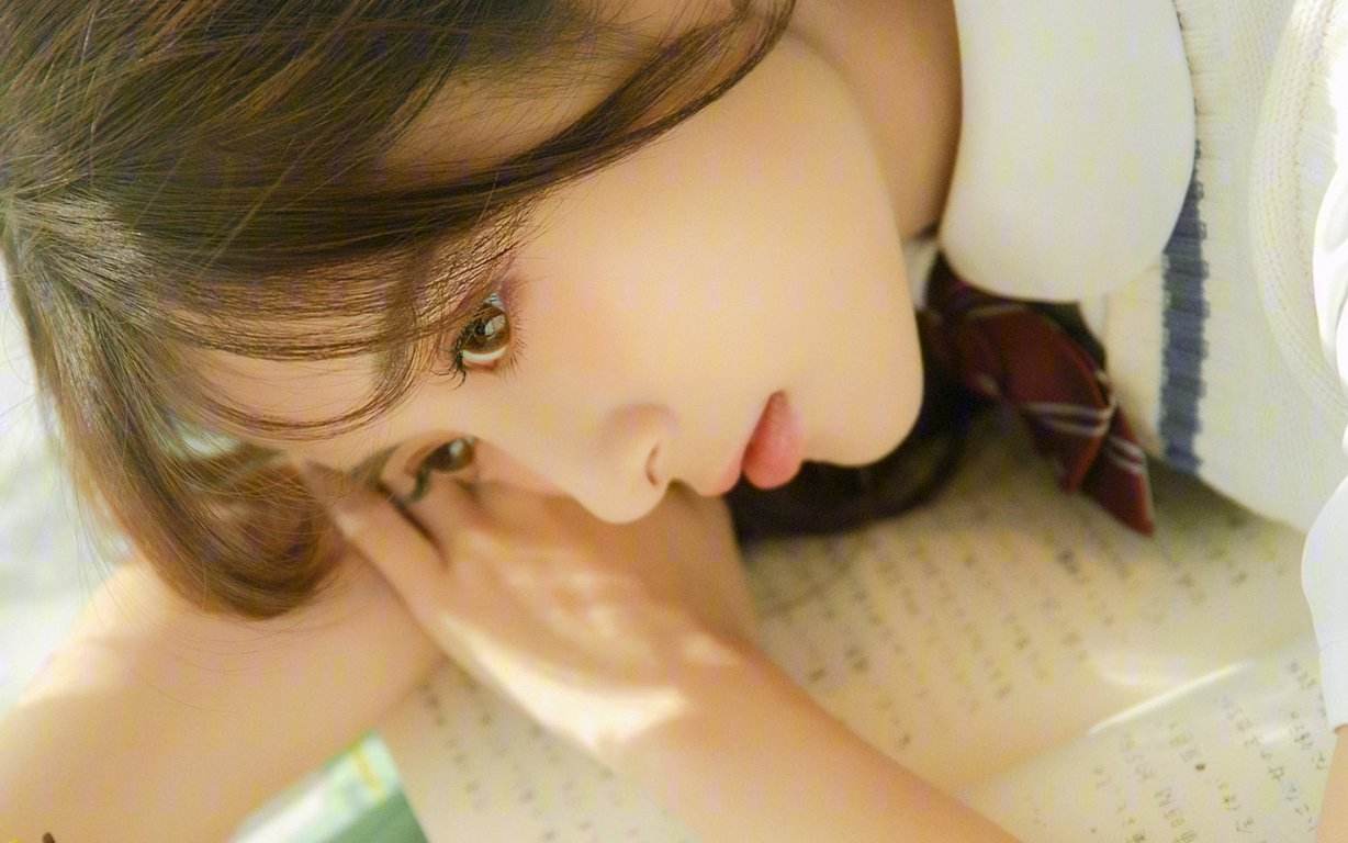 如何让下垂的乳房挺拔,乳房下垂怎样锻炼恢复挺拔