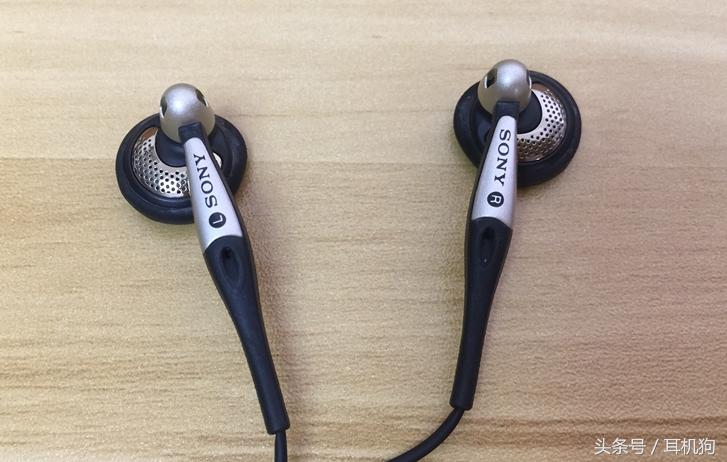 国外十年耳机经典之作，哪些是你曾拥有？索尼888、K420、MX500