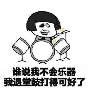 男人被马蜂蜇笑话,搞笑捅马蜂窝被蛰