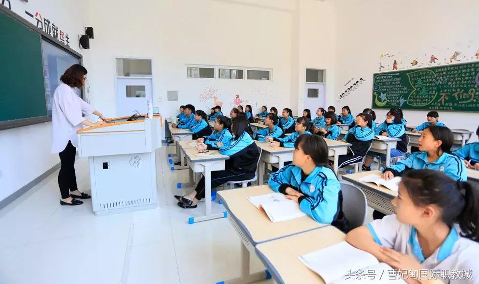 你好我叫日语翻译,你好我叫日语版