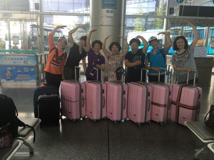 八位佳人在远方——初中闺蜜团加拿大游之美好印记