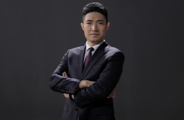 锐仕方达黄小平多大了,黄小平锐仕方达是哪里人