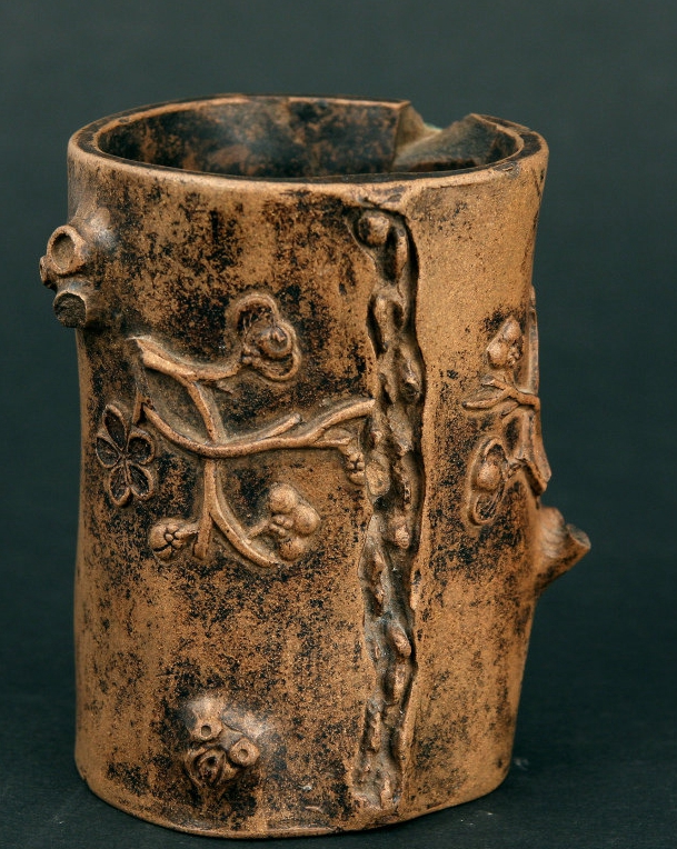 一个快递盒怎么做手工,一个快递盒怎么变废为宝