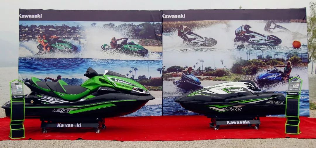 川崎摩托艇1.8T发动机零售价,川崎摩托艇310最新款测评