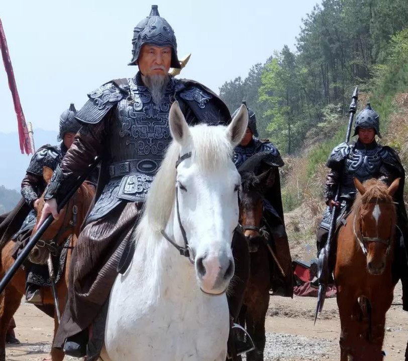 张辽与张郃谁的地位高,张辽和张郃谁厉害