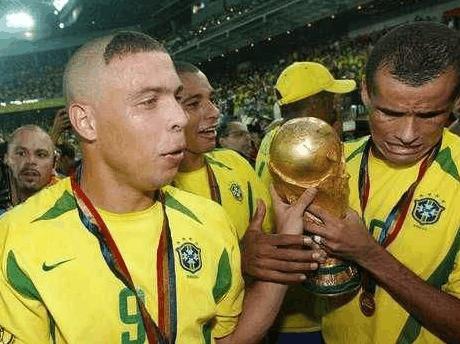 罗纳尔多梅西c罗贝克汉姆,贝克汉姆罗纳尔多梅西c罗