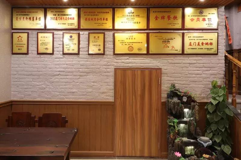 你知道哪个将军手里拿的是炒匙吗？答案就在这家十年老店！